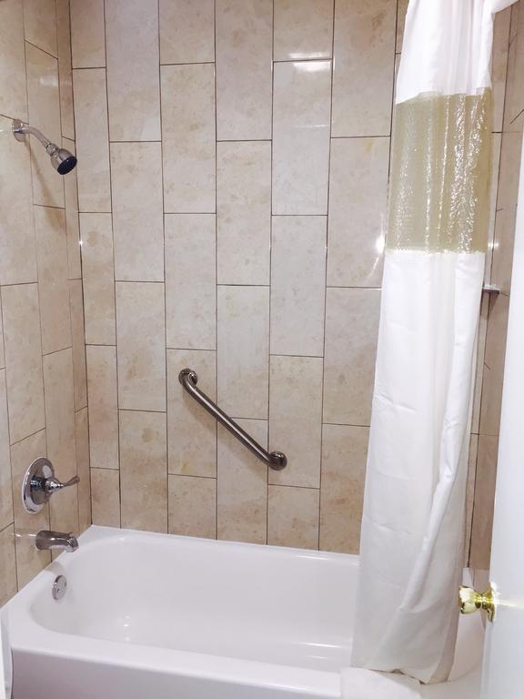 Deluxe Inn West Memphis Bilik gambar